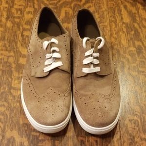Rockport men's Suede Wing Tip Tan Sneaker Shoes
